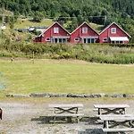 4 Person In Sorbovag شقة