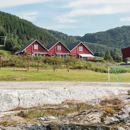 Apartment 4 Person In Sorbovag