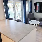 아파트 4 Person In Sorbovag *