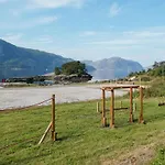 4 Person In Sorbovag *