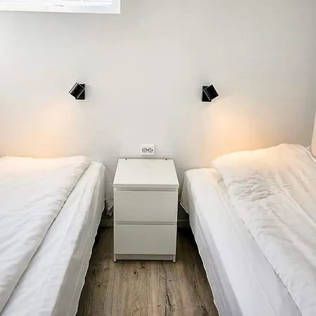 4 Person In Sorbovag *